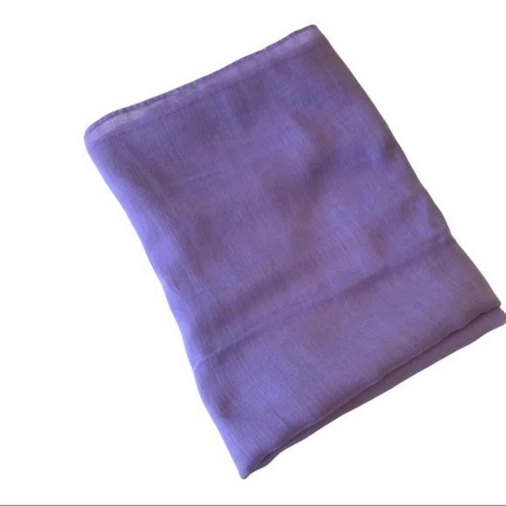 NWT  Lilac/ light lavender color shawl